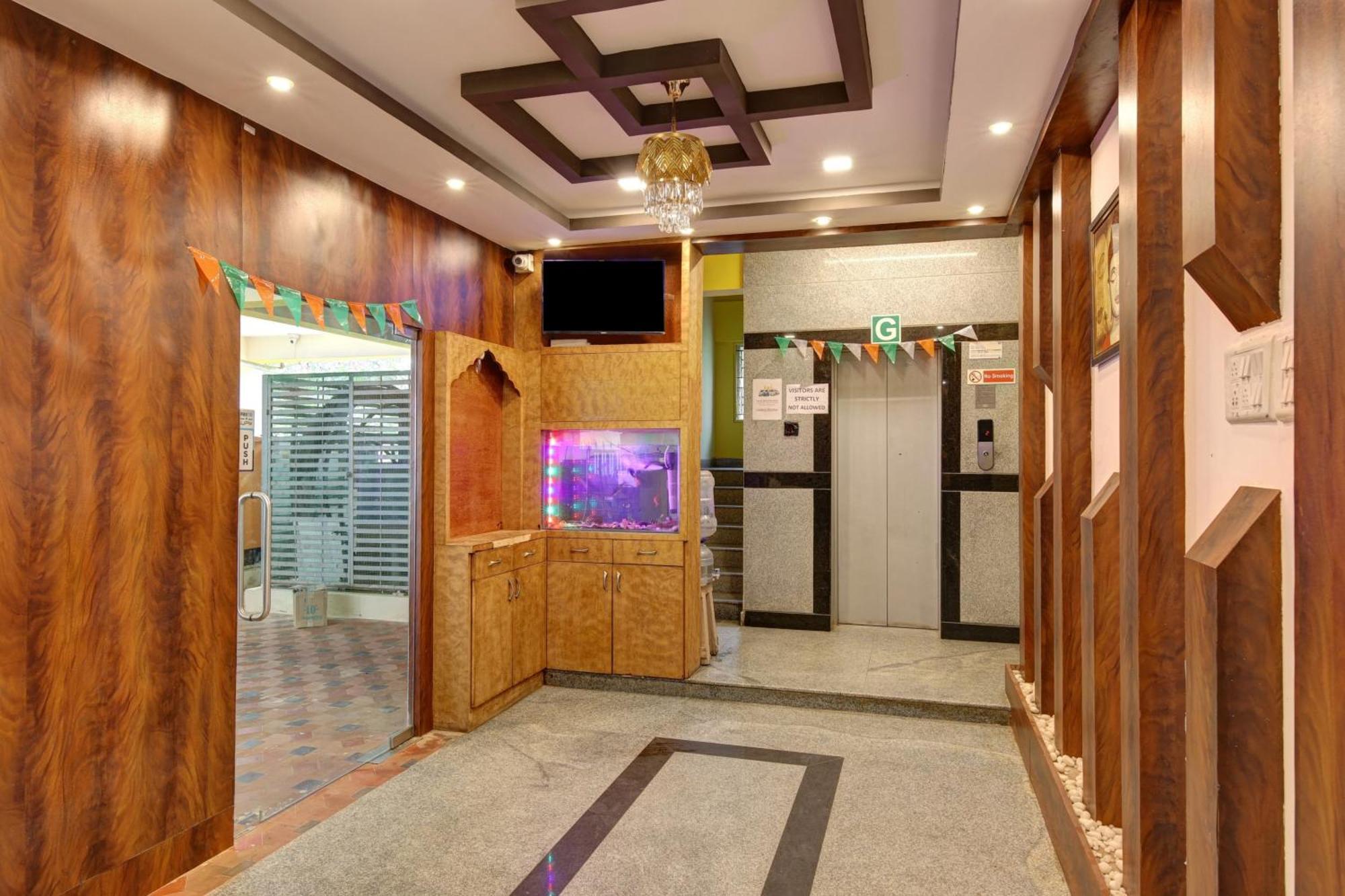 Hotel O Metro Inn Manyata 班加罗尔 外观 照片